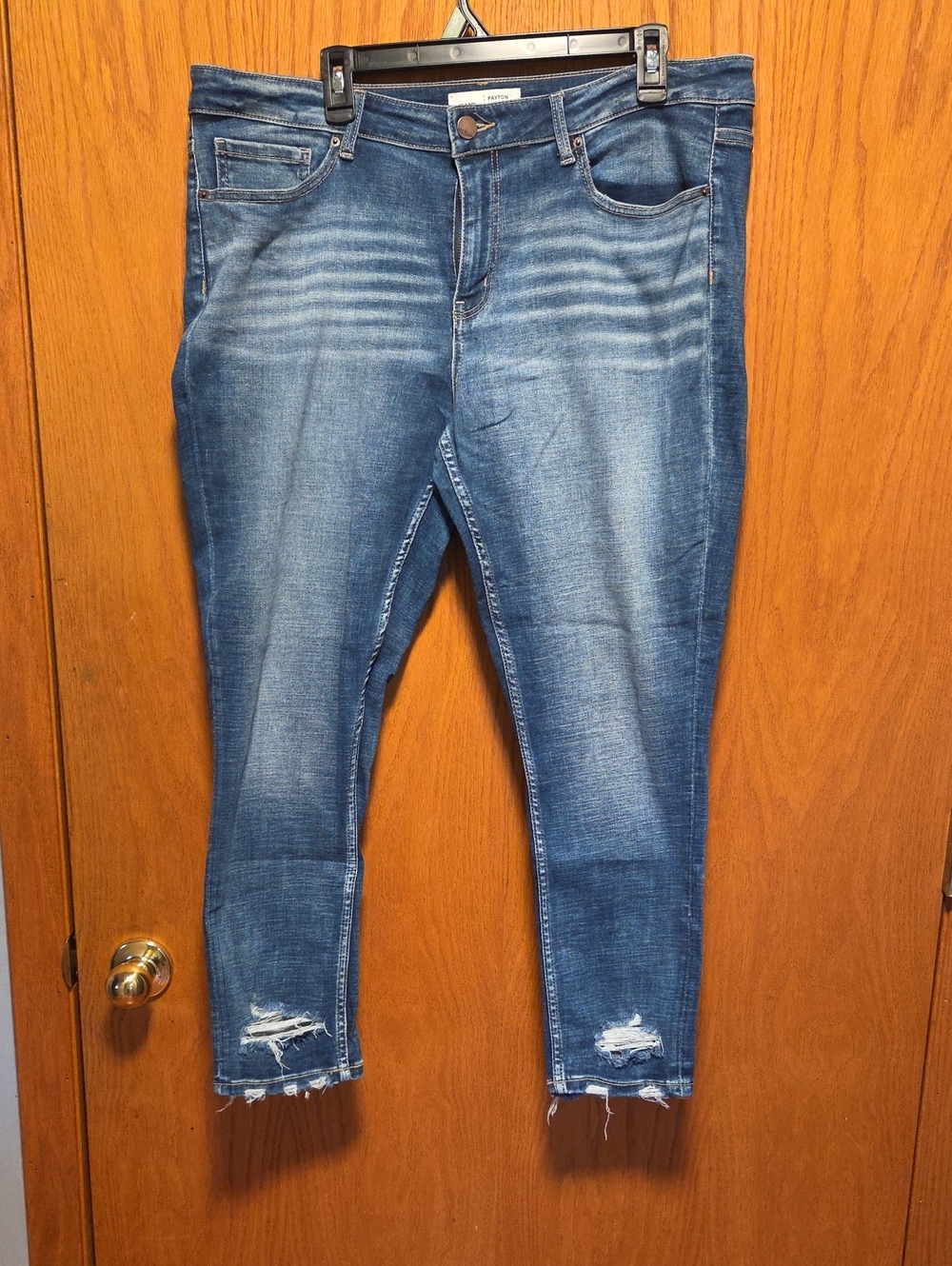 BKE Payton Blue Distressed Women's Jeans